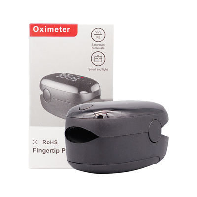 Hauptknopf-Maß des finger-Clip-Pulsoximeter-einer zeigen vier Farbe OLED an